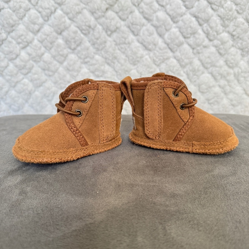 UGG Neumel Chukka Boot - Baby -  Chesnut - Picture 4 of 7